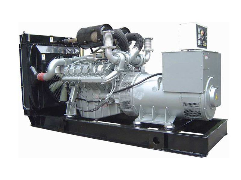 斗山320KW柴油發(fā)電機機組